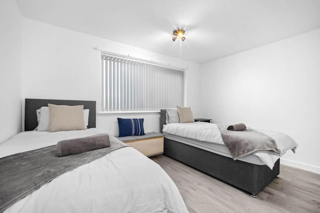 Solihull Retreat- In Heart Of Birmingham- Jlr, Nec , Airport , Wifi , Netflix * Birmingham
